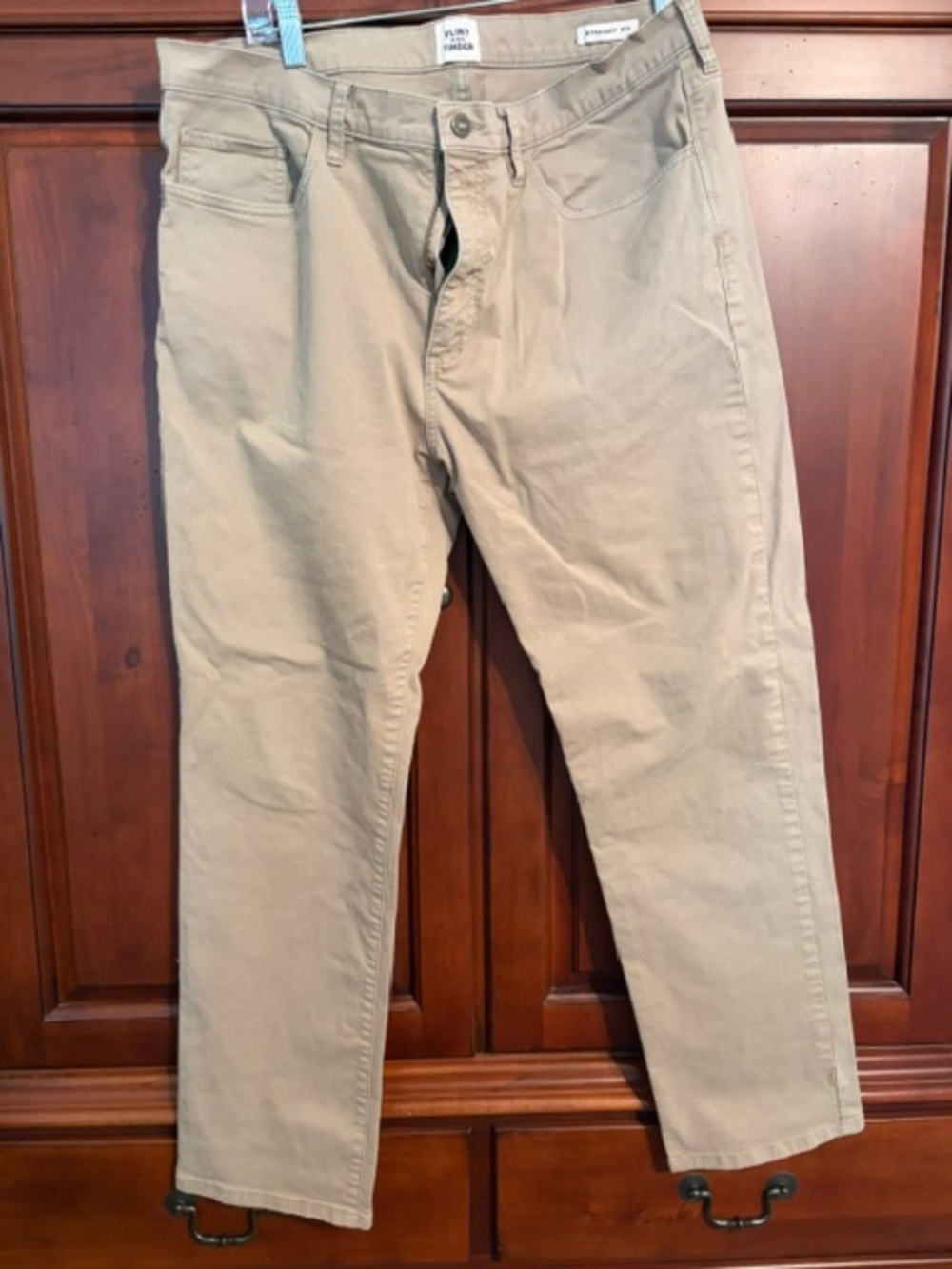 FLINT AND TINDER 36/30 MENS KHAKI PANTS